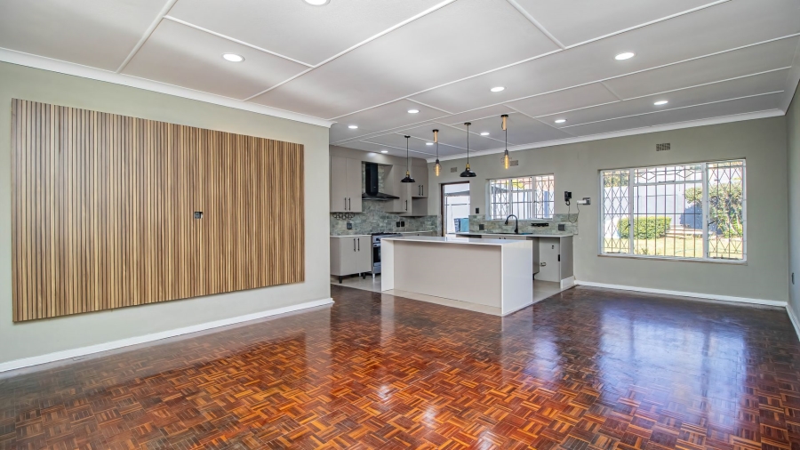4 Bedroom Property for Sale in Edenvale Central Gauteng