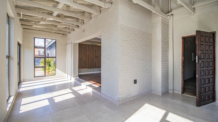 4 Bedroom Property for Sale in Edenvale Central Gauteng