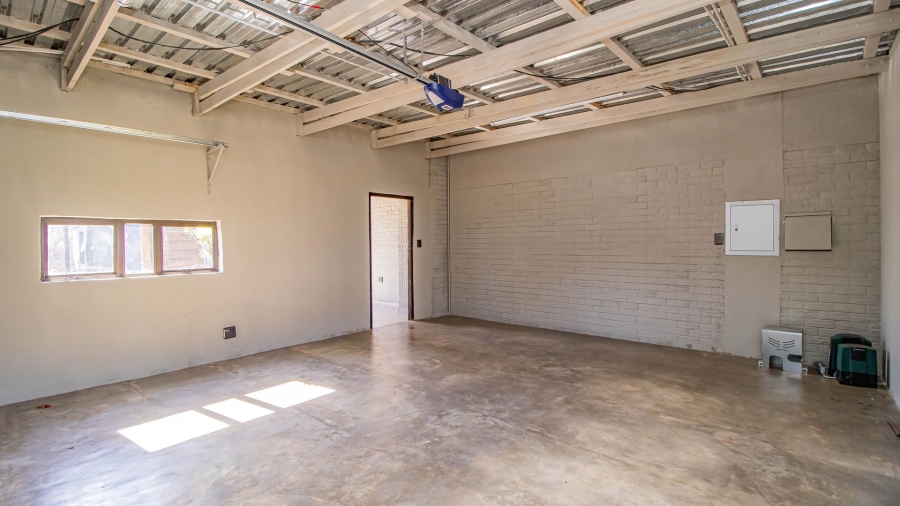 4 Bedroom Property for Sale in Edenvale Central Gauteng