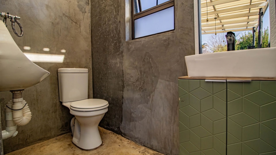4 Bedroom Property for Sale in Edenvale Central Gauteng