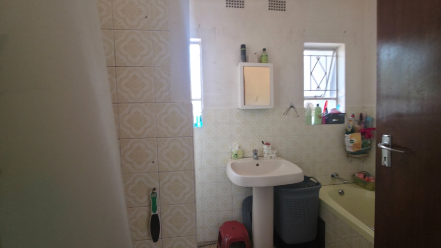 4 Bedroom Property for Sale in Brackenhurst Gauteng