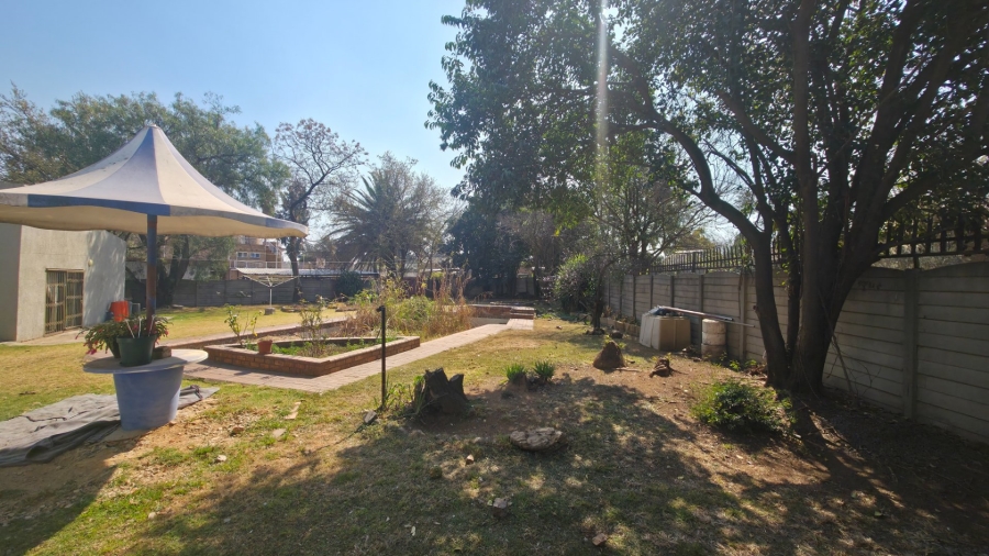 4 Bedroom Property for Sale in Brackenhurst Gauteng