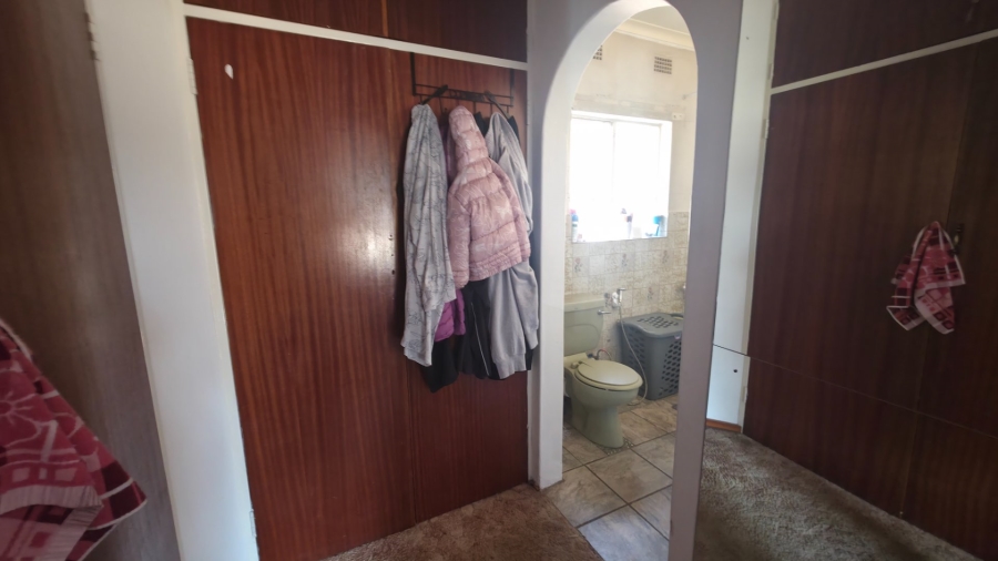 4 Bedroom Property for Sale in Brackenhurst Gauteng