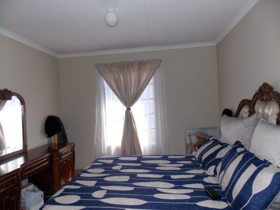 3 Bedroom Property for Sale in Sky City Gauteng