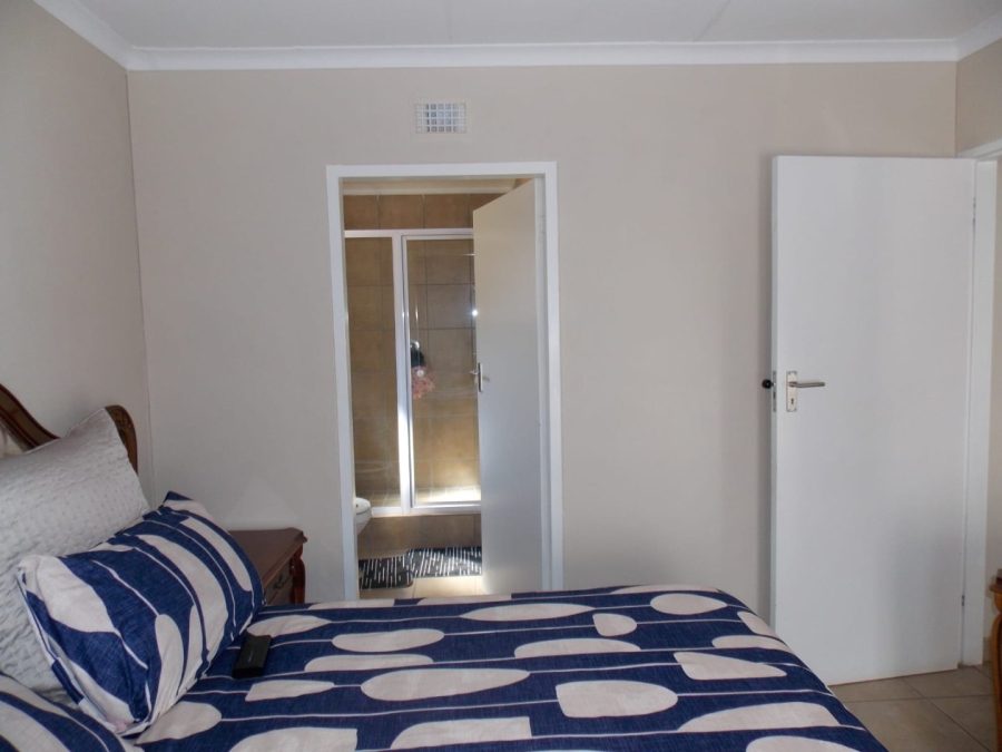 3 Bedroom Property for Sale in Sky City Gauteng