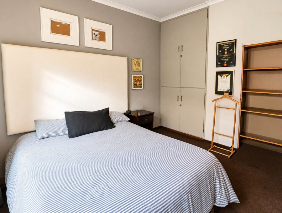 5 Bedroom Property for Sale in Eldoraigne Gauteng