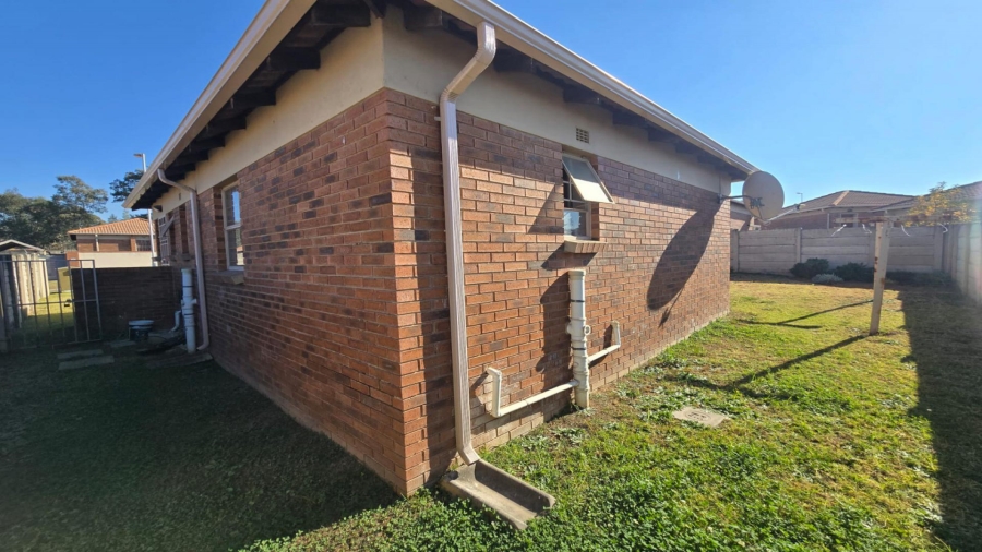 3 Bedroom Property for Sale in Thatch Hill Estate Gauteng