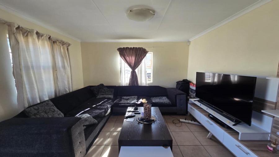 3 Bedroom Property for Sale in Thatch Hill Estate Gauteng