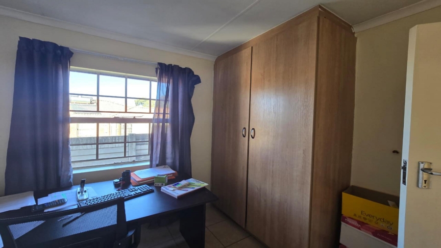 3 Bedroom Property for Sale in Thatch Hill Estate Gauteng
