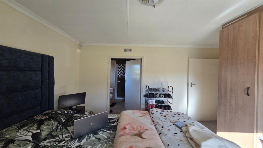 3 Bedroom Property for Sale in Thatch Hill Estate Gauteng