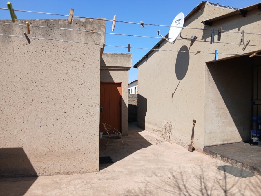 2 Bedroom Property for Sale in Katlehong South Gauteng