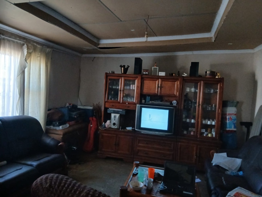 2 Bedroom Property for Sale in Katlehong South Gauteng