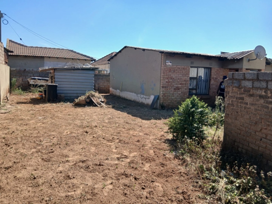 2 Bedroom Property for Sale in Katlehong South Gauteng