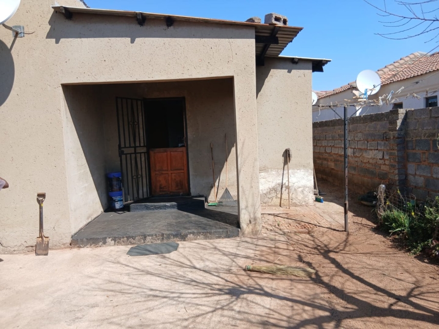 2 Bedroom Property for Sale in Katlehong South Gauteng