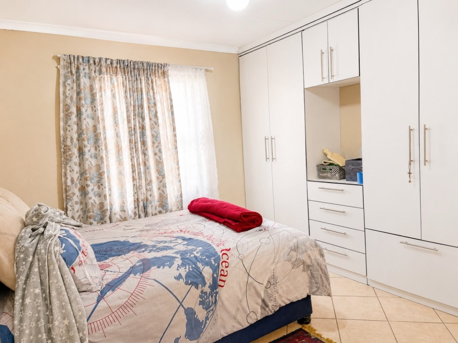 2 Bedroom Property for Sale in Amandasig Gauteng