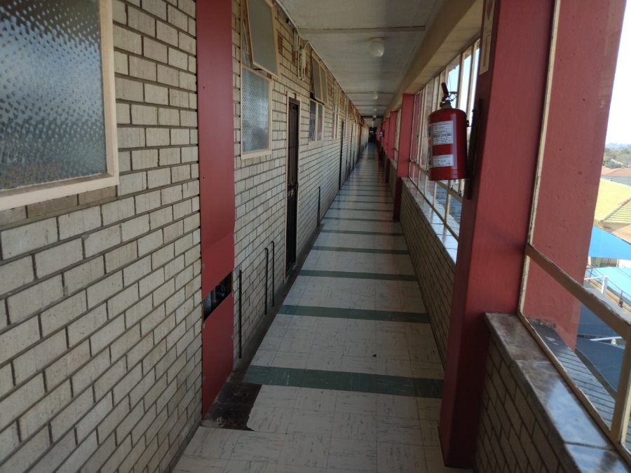 2 Bedroom Property for Sale in Symhurst Gauteng