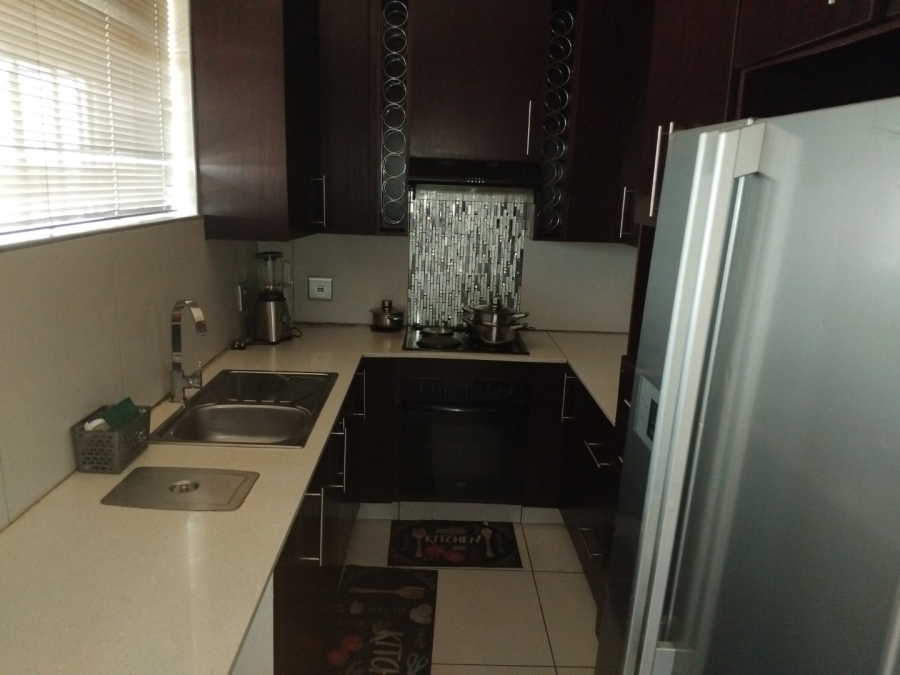 2 Bedroom Property for Sale in Symhurst Gauteng