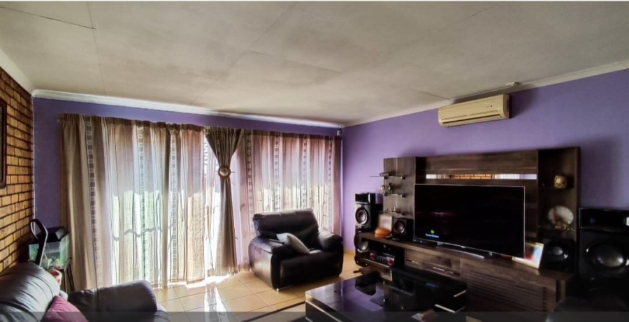 3 Bedroom Property for Sale in Norkem Park Gauteng