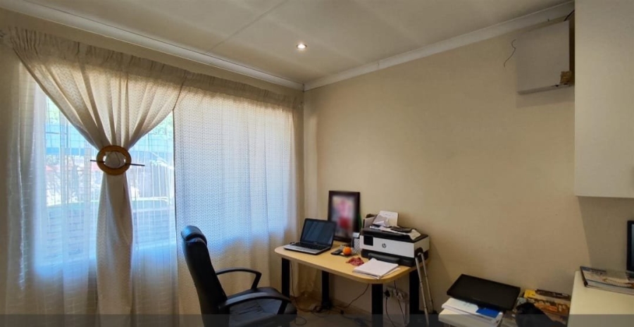 3 Bedroom Property for Sale in Norkem Park Gauteng