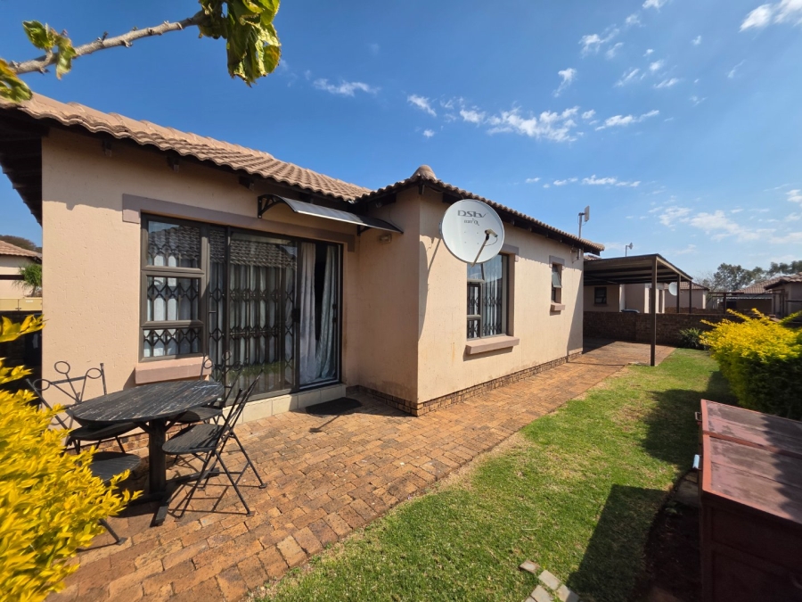 To Let 3 Bedroom Property for Rent in The Orchards Gauteng