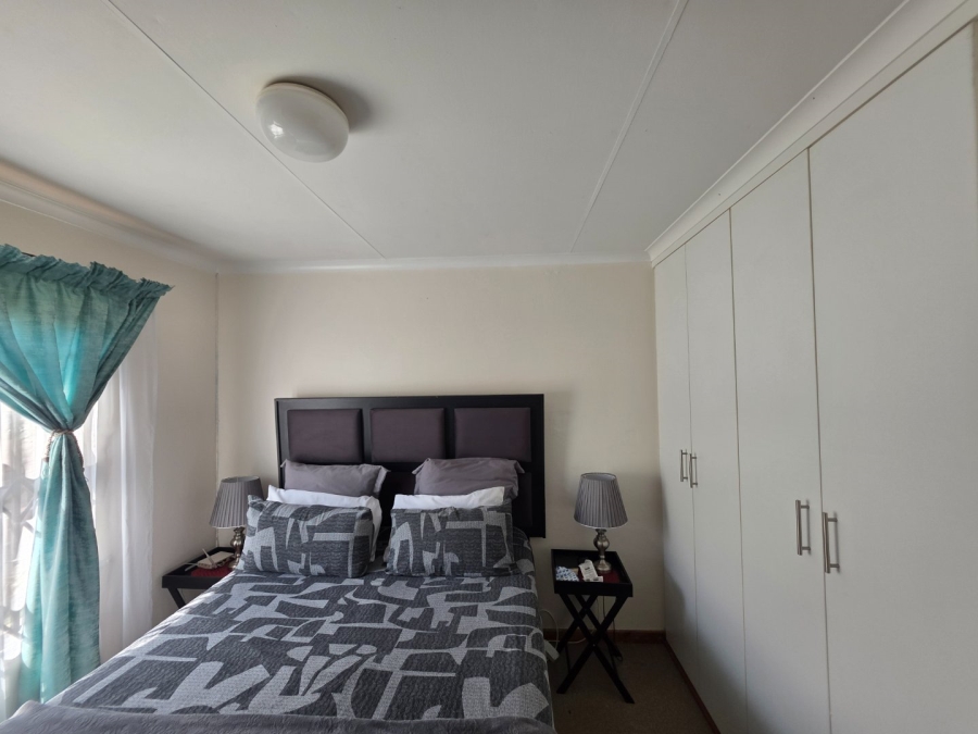 To Let 3 Bedroom Property for Rent in The Orchards Gauteng