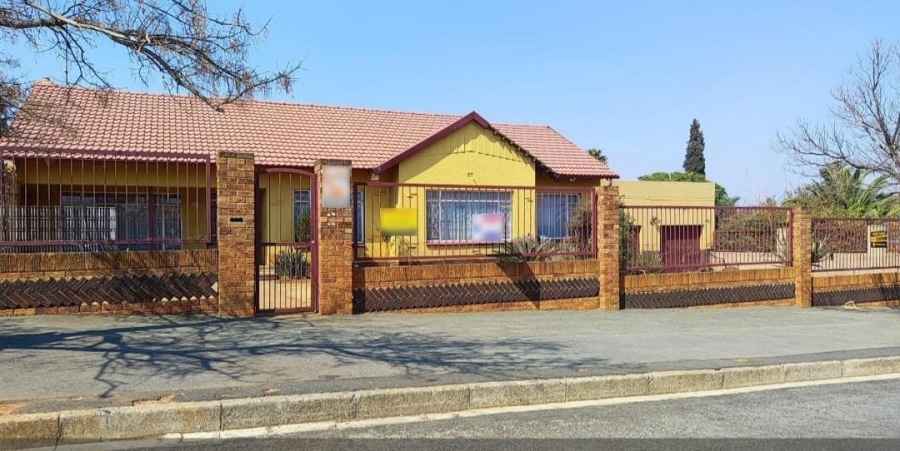 3 Bedroom Property for Sale in Primrose East Gauteng