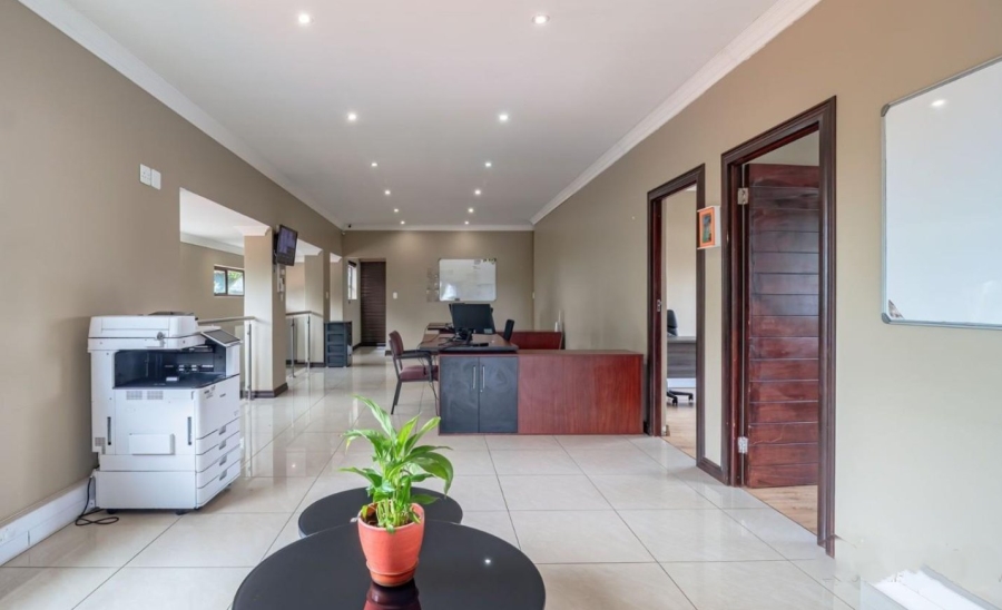 5 Bedroom Property for Sale in Sunnyridge Gauteng