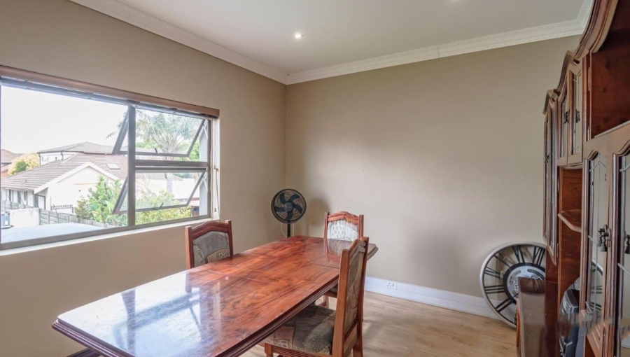 5 Bedroom Property for Sale in Sunnyridge Gauteng