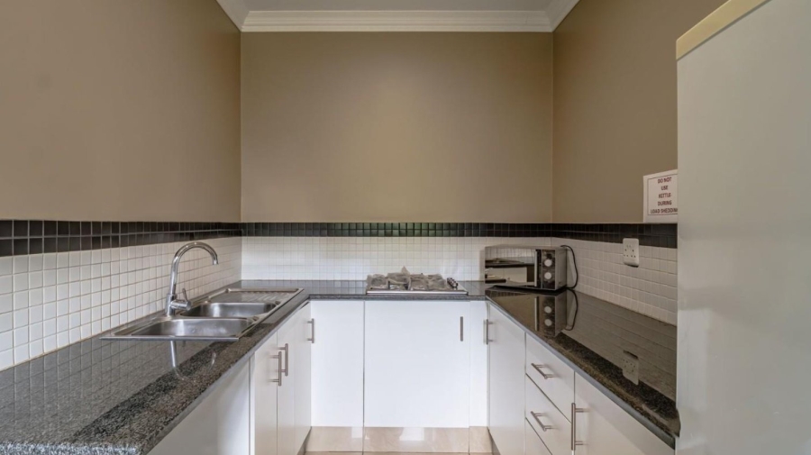 5 Bedroom Property for Sale in Sunnyridge Gauteng