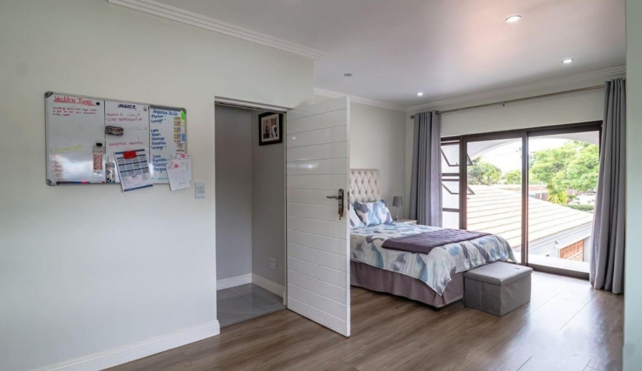 5 Bedroom Property for Sale in Sunnyridge Gauteng