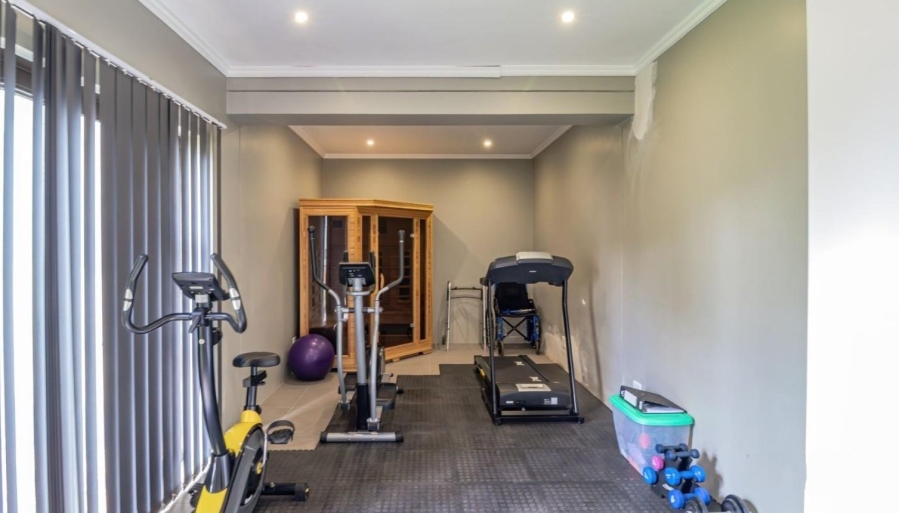 5 Bedroom Property for Sale in Sunnyridge Gauteng