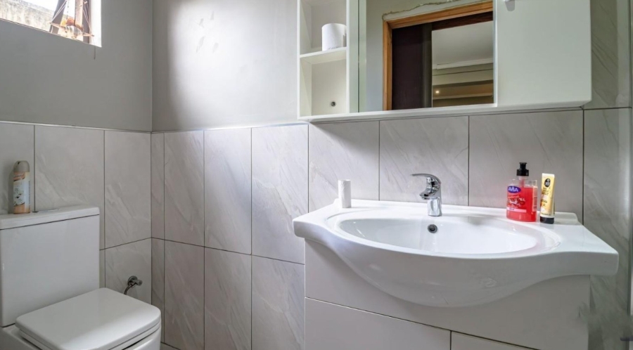 5 Bedroom Property for Sale in Sunnyridge Gauteng