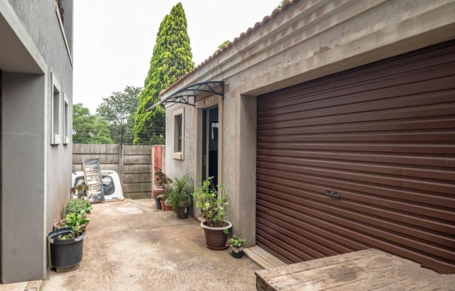 5 Bedroom Property for Sale in Sunnyridge Gauteng