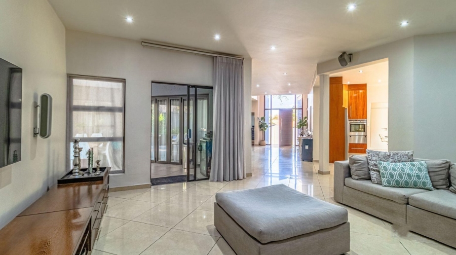 4 Bedroom Property for Sale in Dowerglen Ext 5 Gauteng