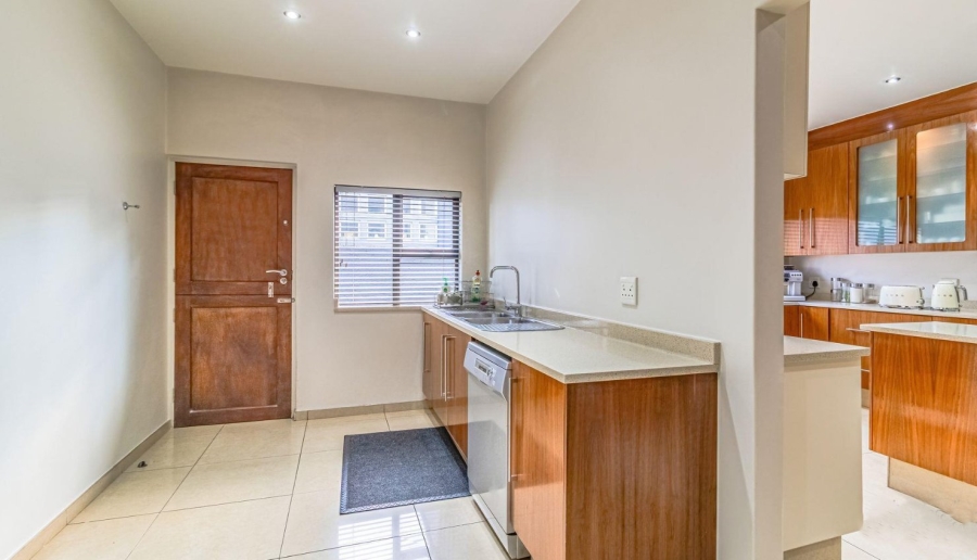 4 Bedroom Property for Sale in Dowerglen Ext 5 Gauteng