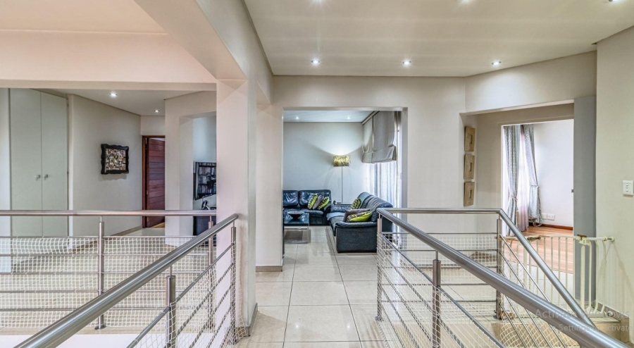4 Bedroom Property for Sale in Dowerglen Ext 5 Gauteng