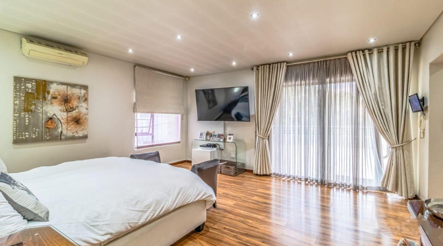 4 Bedroom Property for Sale in Dowerglen Ext 5 Gauteng