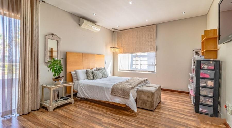 4 Bedroom Property for Sale in Dowerglen Ext 5 Gauteng
