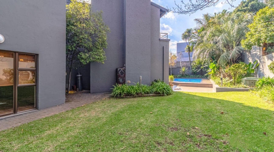 4 Bedroom Property for Sale in Dowerglen Ext 5 Gauteng