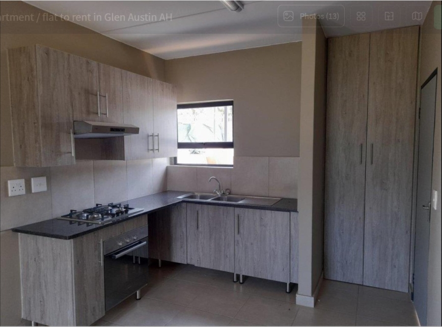 To Let 2 Bedroom Property for Rent in Glen Austin Gauteng