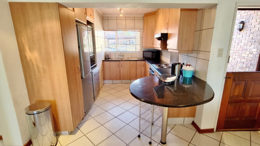 3 Bedroom Property for Sale in Vaal Marina Gauteng