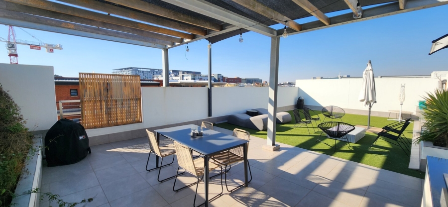 To Let 2 Bedroom Property for Rent in Melrose North Gauteng