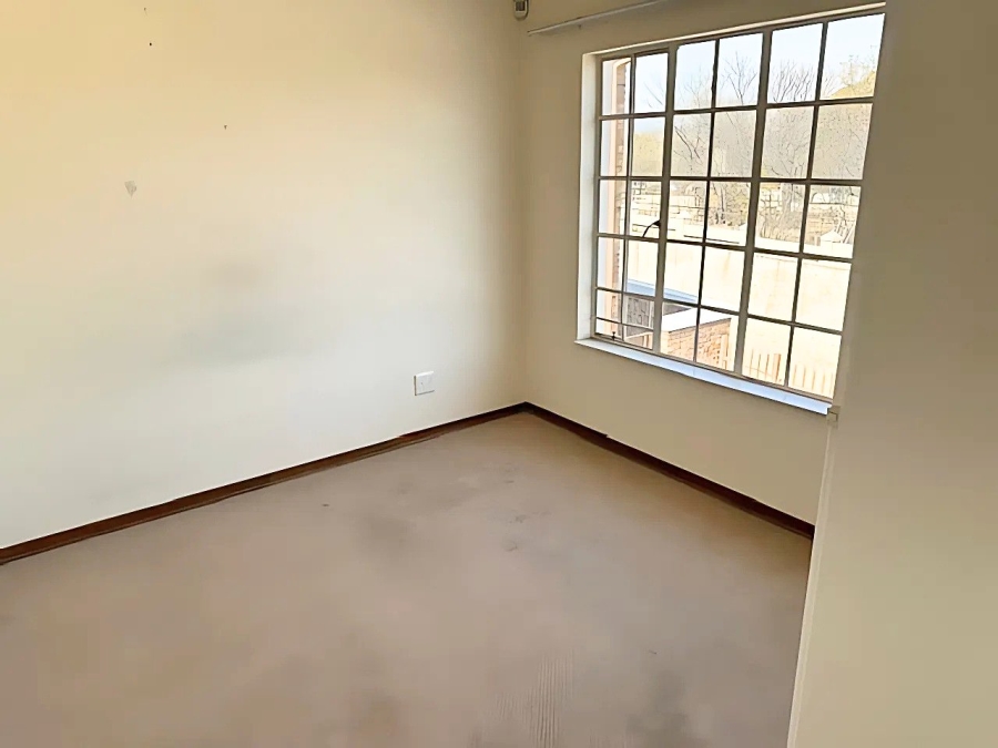 To Let 2 Bedroom Property for Rent in Honeydew Manor Gauteng