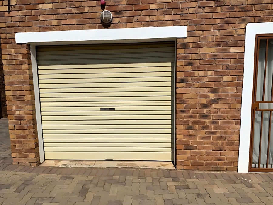 To Let 2 Bedroom Property for Rent in Honeydew Manor Gauteng