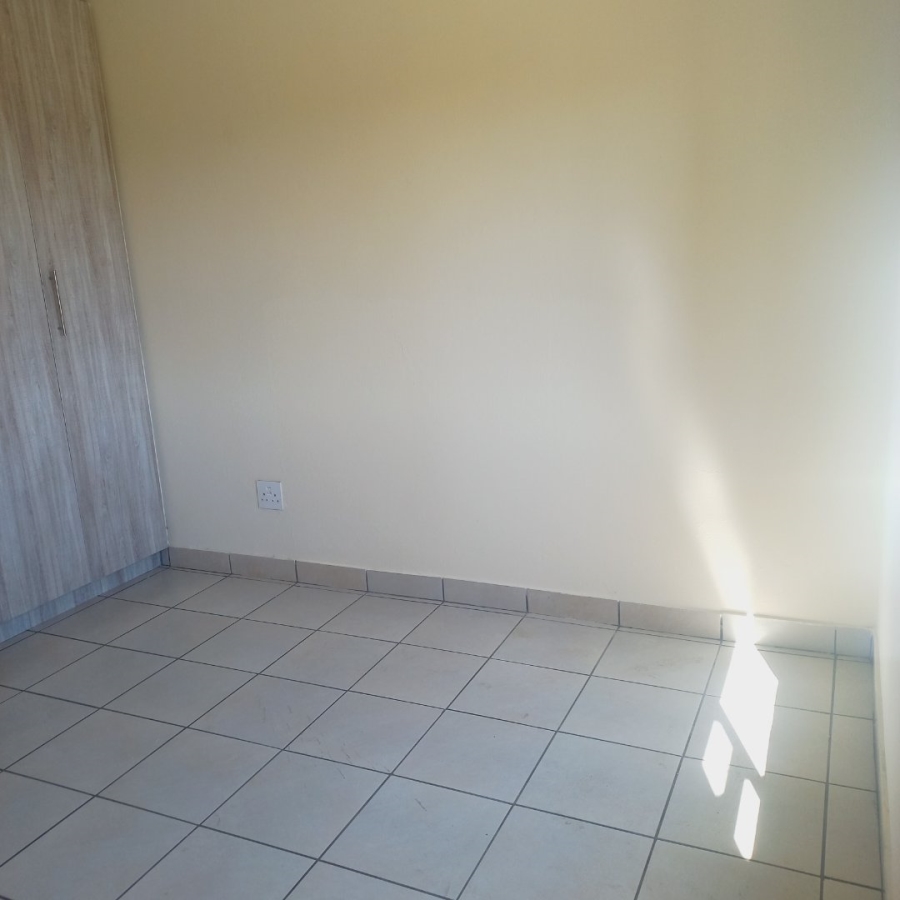 To Let 2 Bedroom Property for Rent in Brentwood Park AH Gauteng