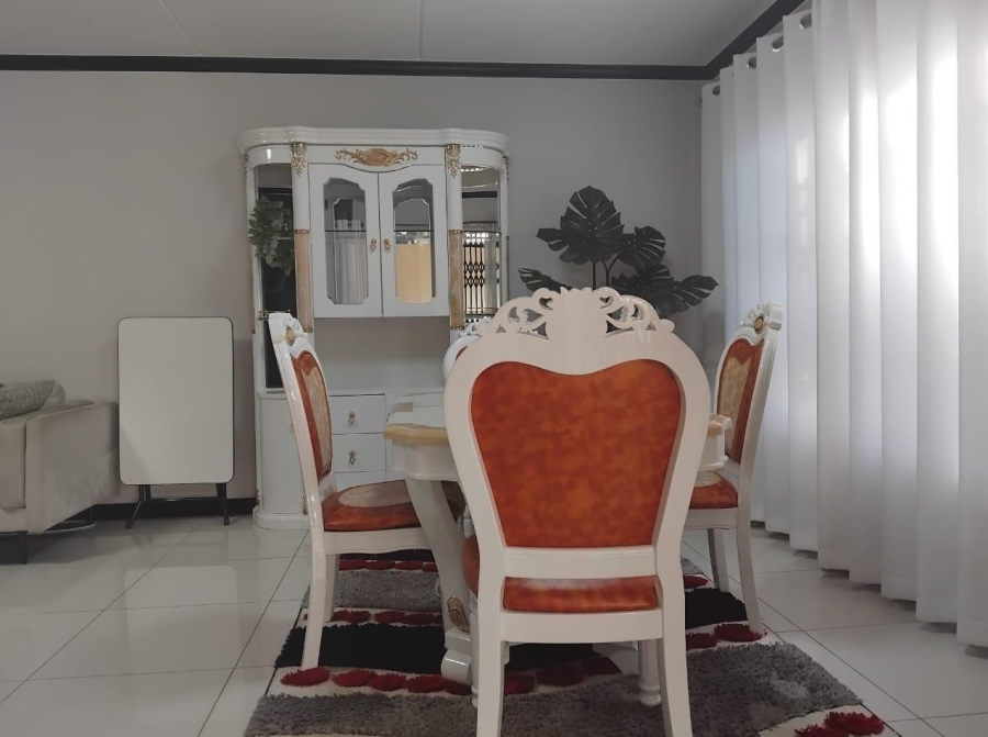 To Let 3 Bedroom Property for Rent in Fourways Gardens Gauteng