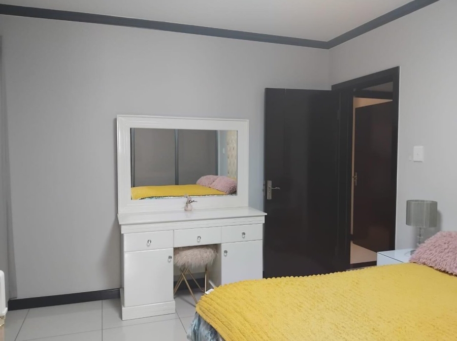 To Let 3 Bedroom Property for Rent in Fourways Gardens Gauteng