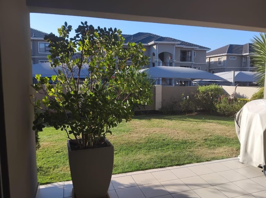 To Let 3 Bedroom Property for Rent in Fourways Gardens Gauteng