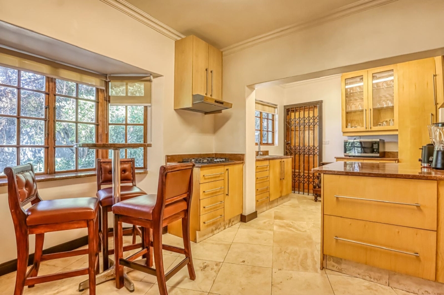 To Let 5 Bedroom Property for Rent in Rivonia Gauteng