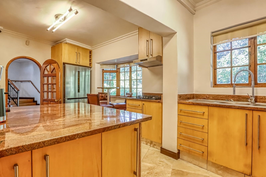 To Let 5 Bedroom Property for Rent in Rivonia Gauteng